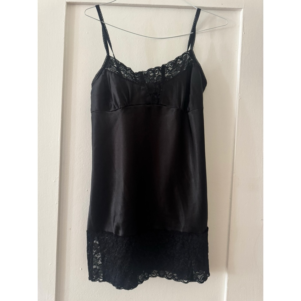 SOLEMIO Black Lace Chemise Nightgown